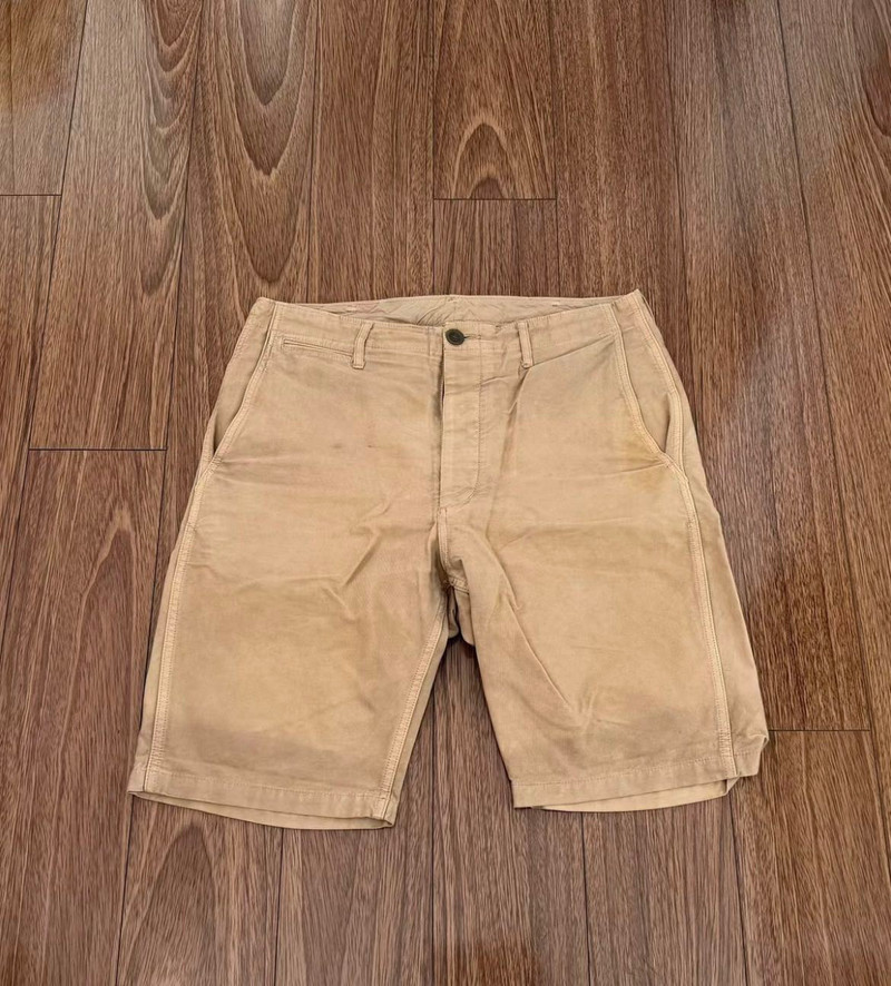 VISVIM ICT CHINO SHORTS in beige - 1