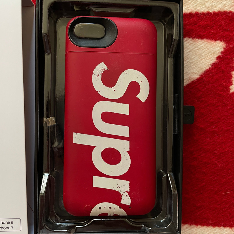 Supreme - Mophie iPhone 8 (fits 7) Case - Juice Pack Air - 1