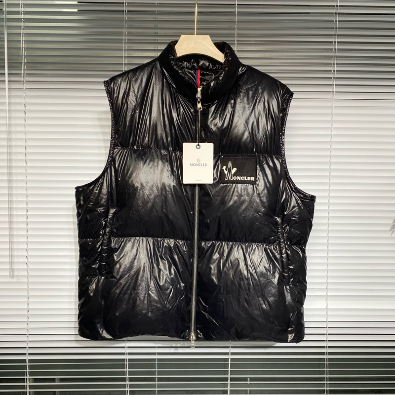 Moncler down vest - 1