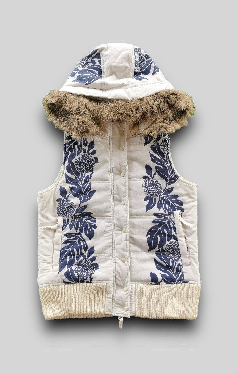 Le Grande Bleu (L.G.B.) - Kula Lani Puffer Quilted Vest Jacket - 1