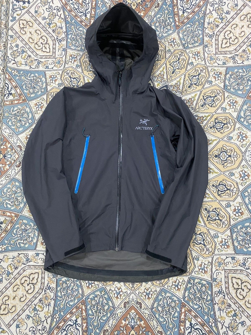 Arc’teryx Alpha SL 2012 Gore-tex Gorpcore Jacket - 1