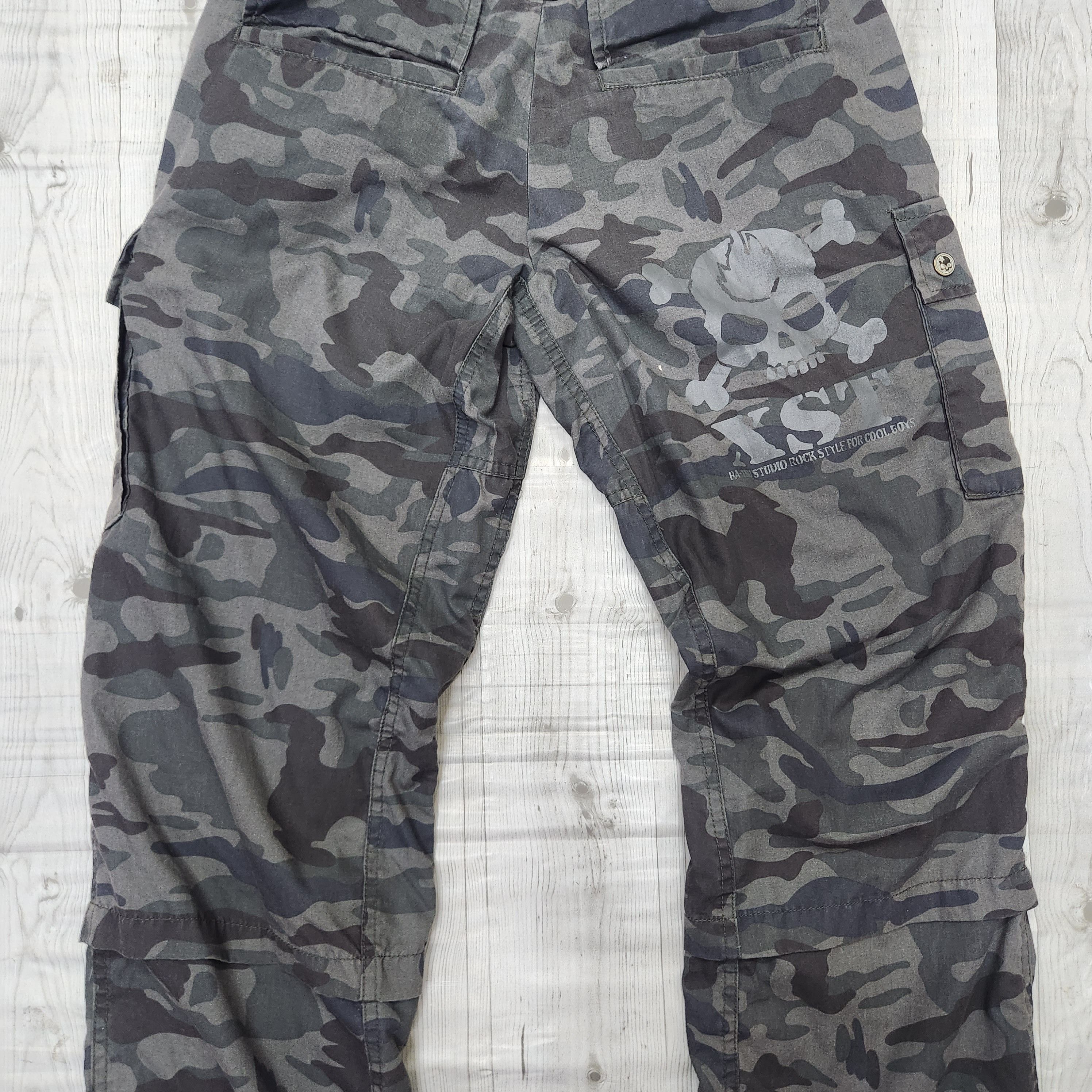 Japanese Brand - Batsu Studio Camouflage Skulls Button Cargo Pants - 18