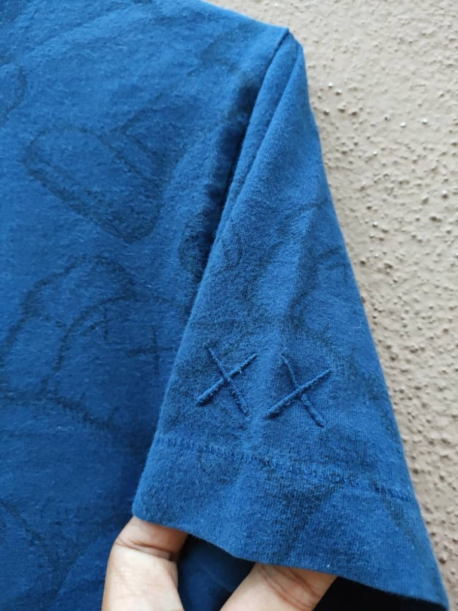 Kaws - x Full print T - 5