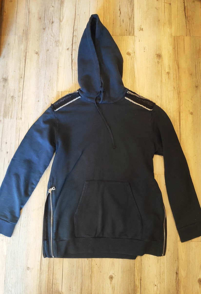 GRAIL! Metallic shoulder strap hoodie from FW12 - 2