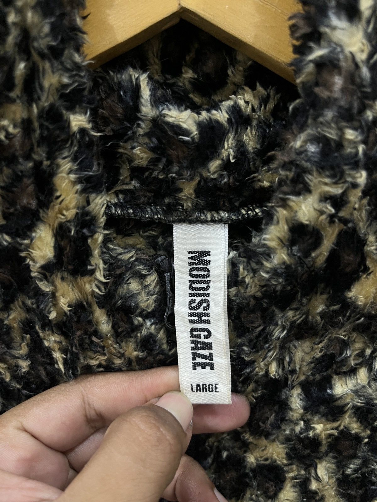 Japanese Brand - (Eee). MODISH GAZE LEOPARD HOODIE SWEATER - 10