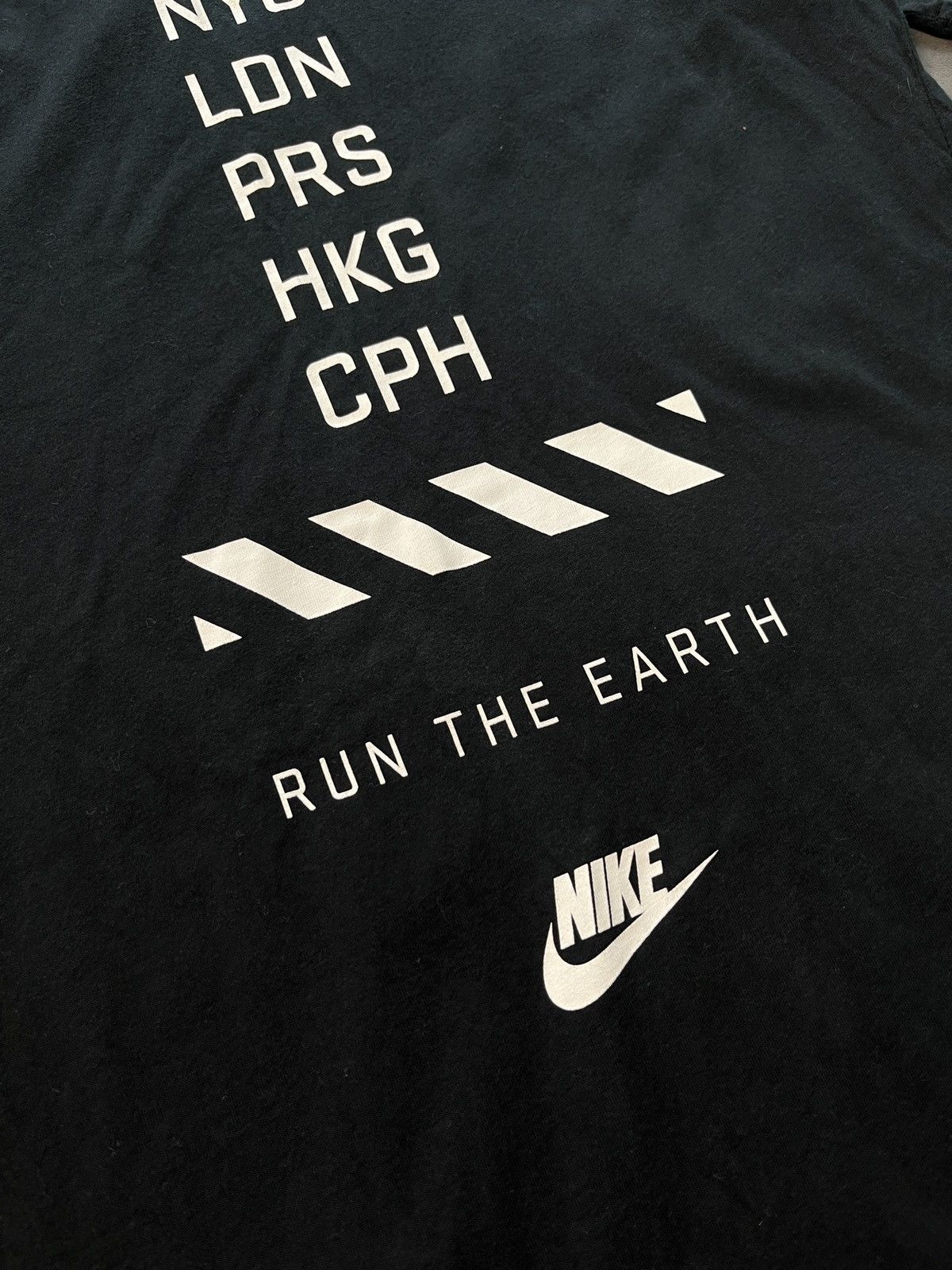 Nike Sportswear RU Elongated Track Tee Black T-Shirt Medium - 5