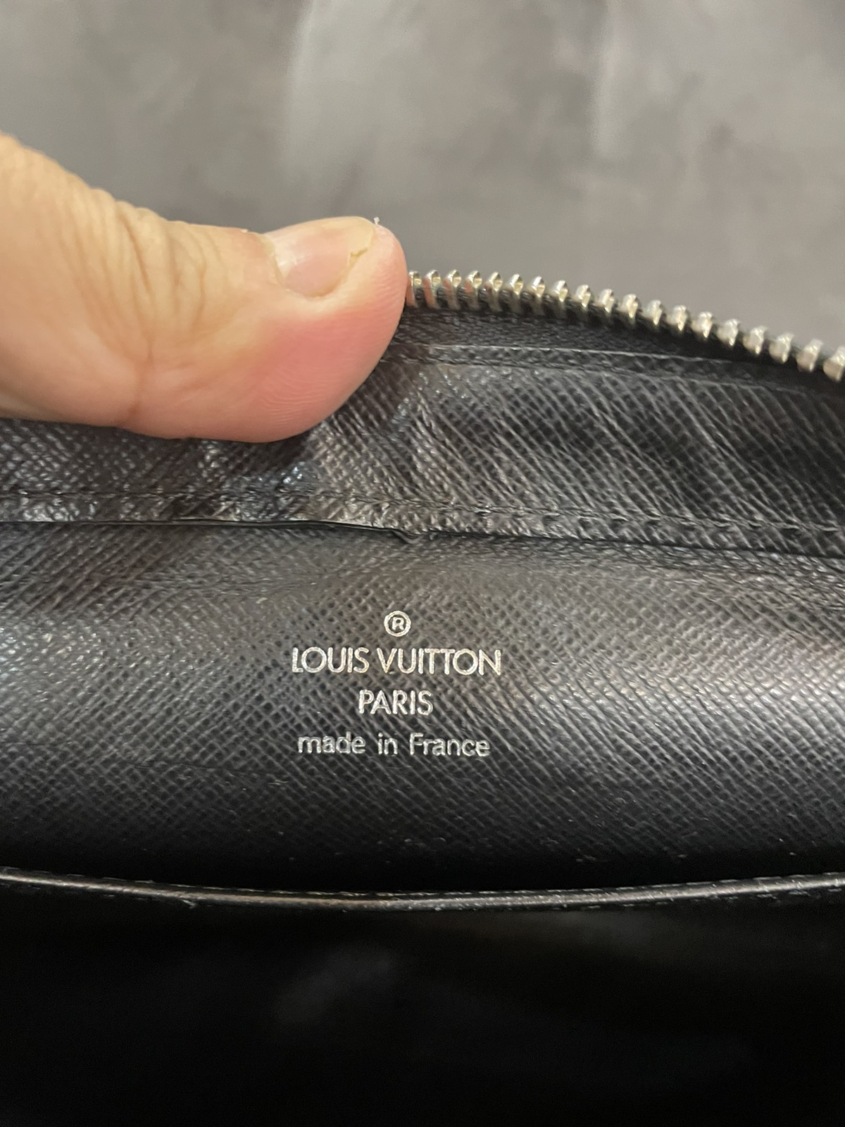 Authentic LOUIS VUITTON Taiga Clucth Bag - 9