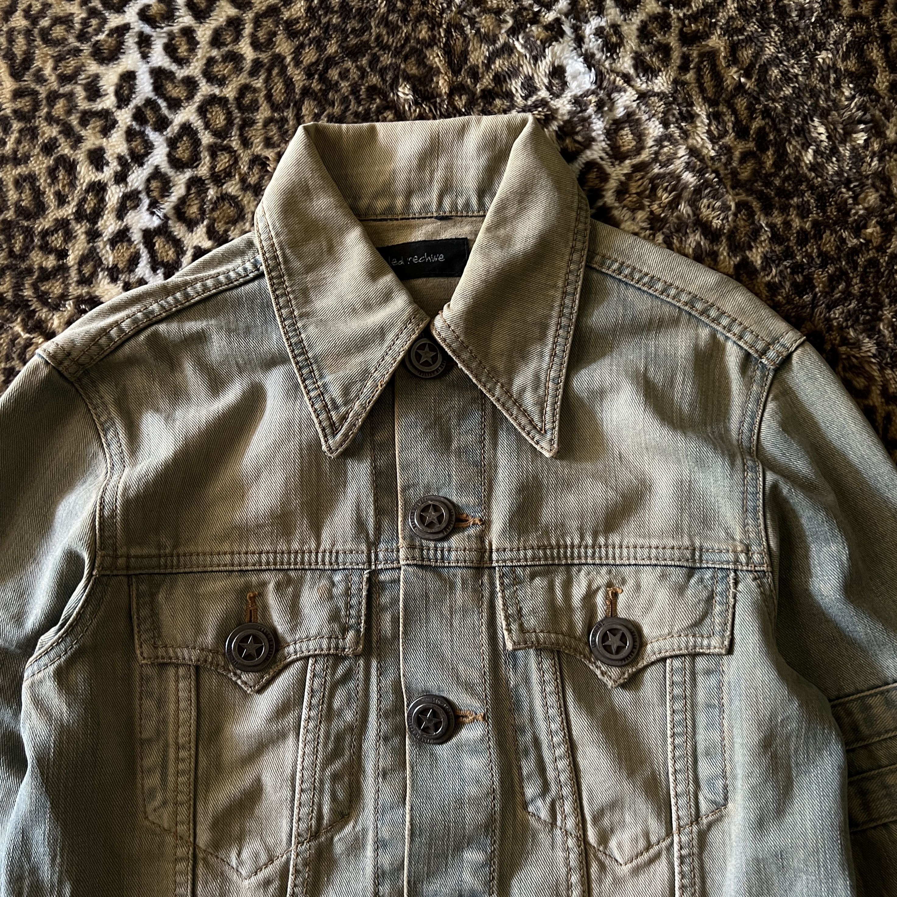 Led Rechwe Fur Patch Mud Wash Denim Jacket - 2