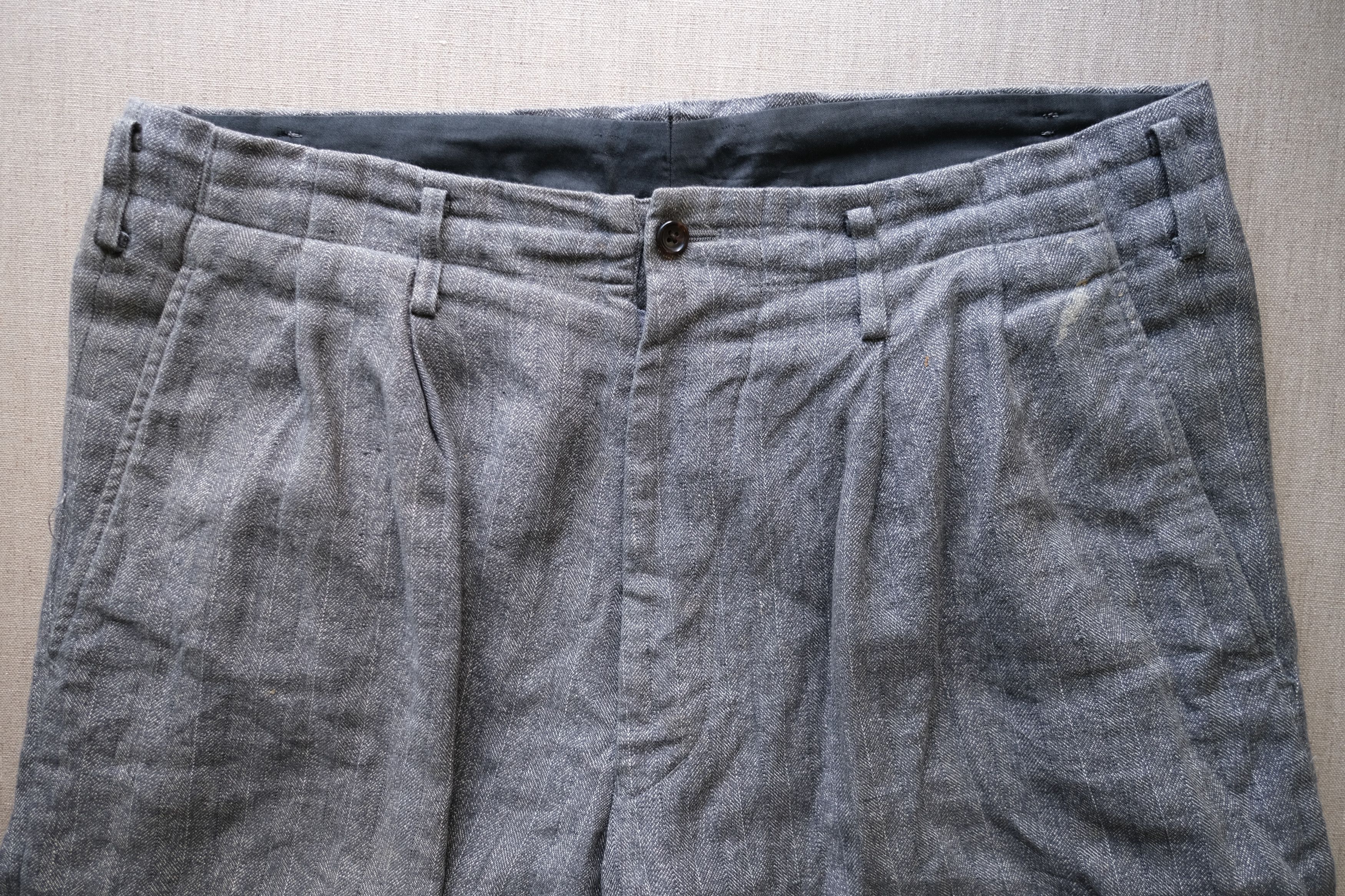 1980s-90s Linen-Cotton Distressed Double Tuck Pants - 3