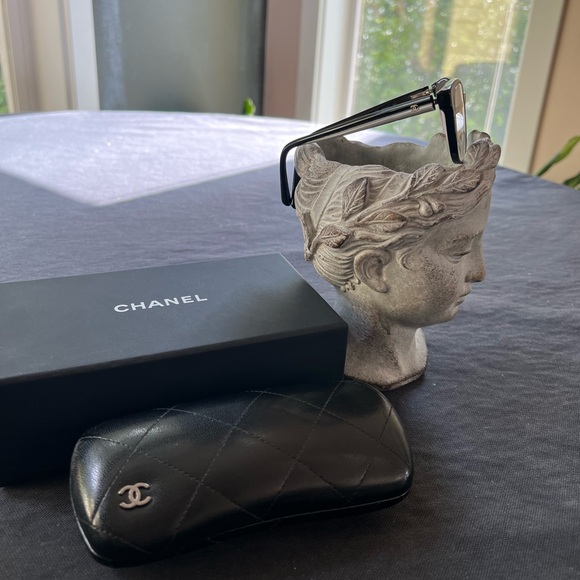 Chanel Women's Glasses Italy with Case Box EUC Grey Black Logo Acetate 54-17 140 - 6