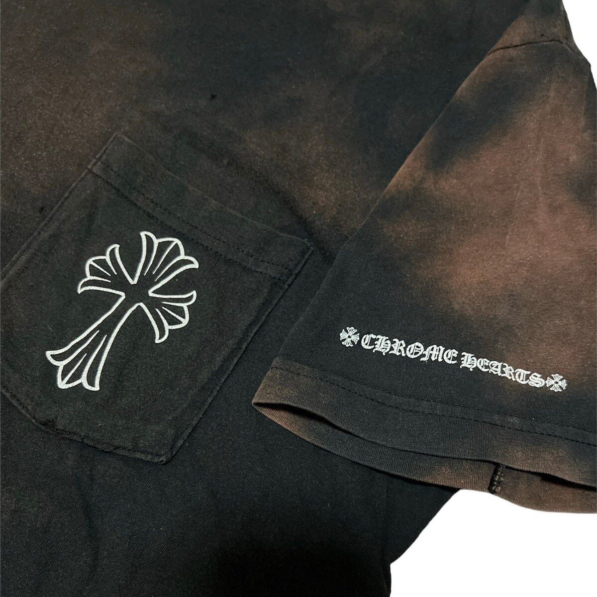 Chrome Hearts cross pocket t shirt - 3