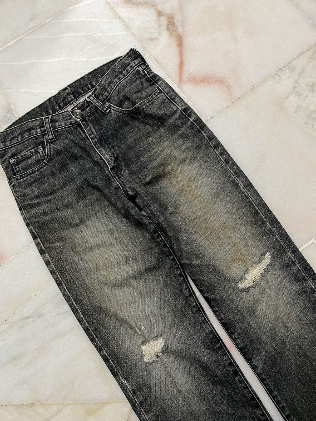 💥Vintage 90s Style Japanese Rusty Black Ripped Mudwash Jean - 6