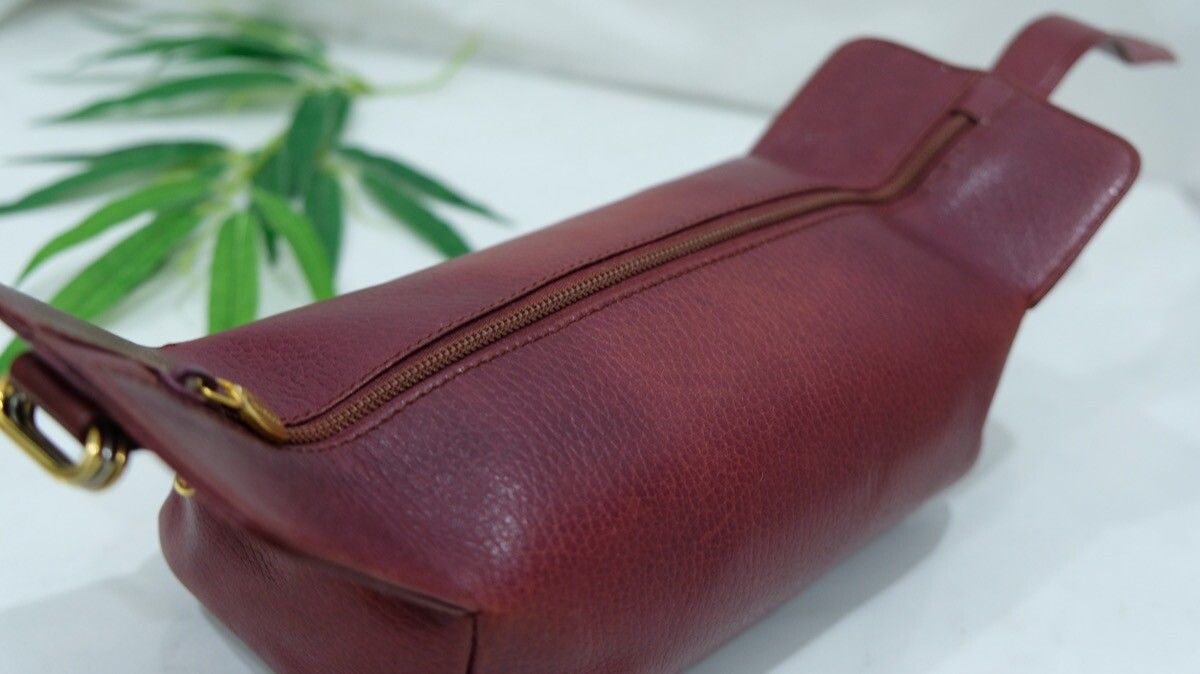 Cartier cosmetic/toiletries leather bag - 8