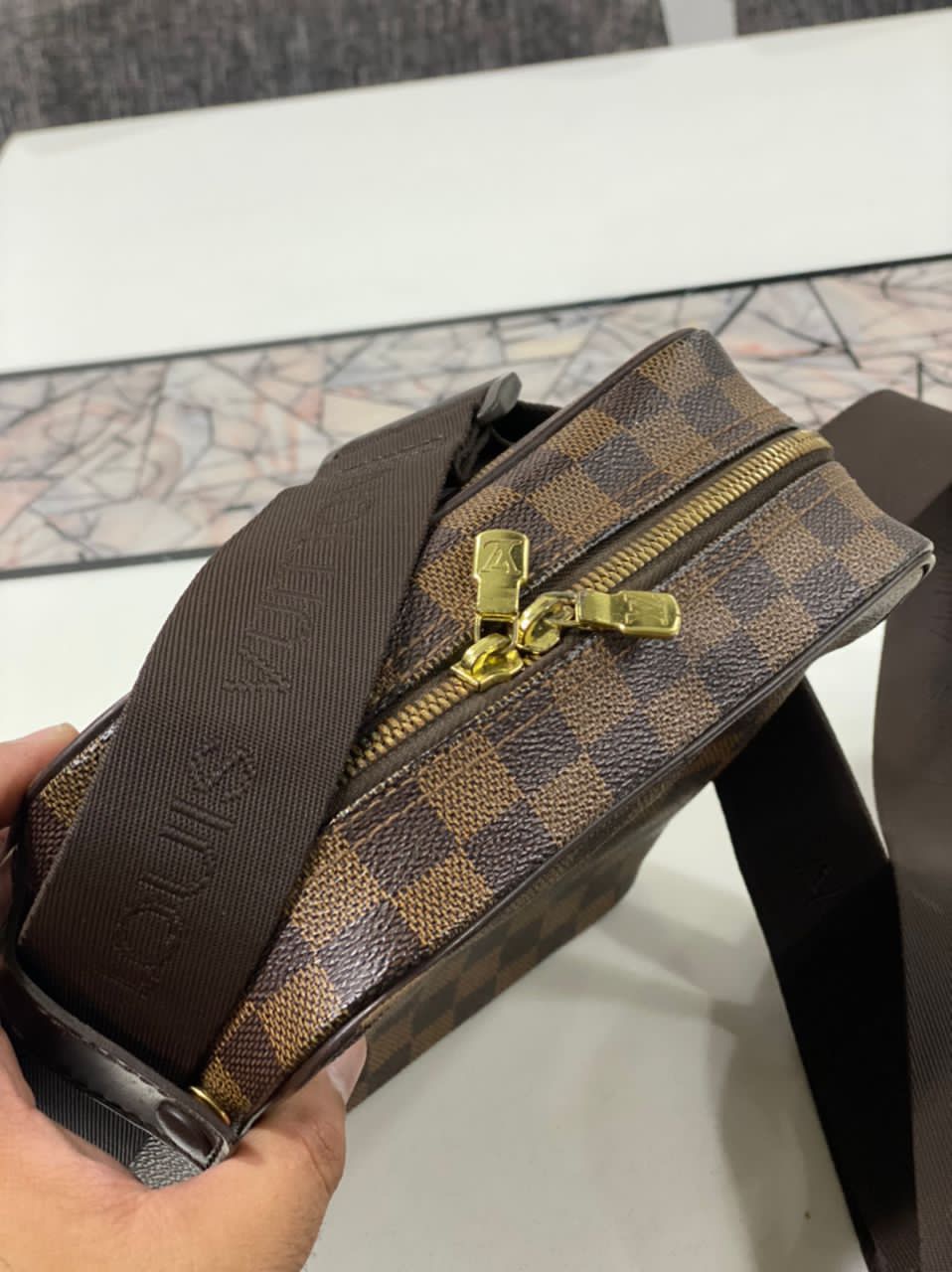 Authentic LOUIS VUITTON Damier Olav Pm - 6