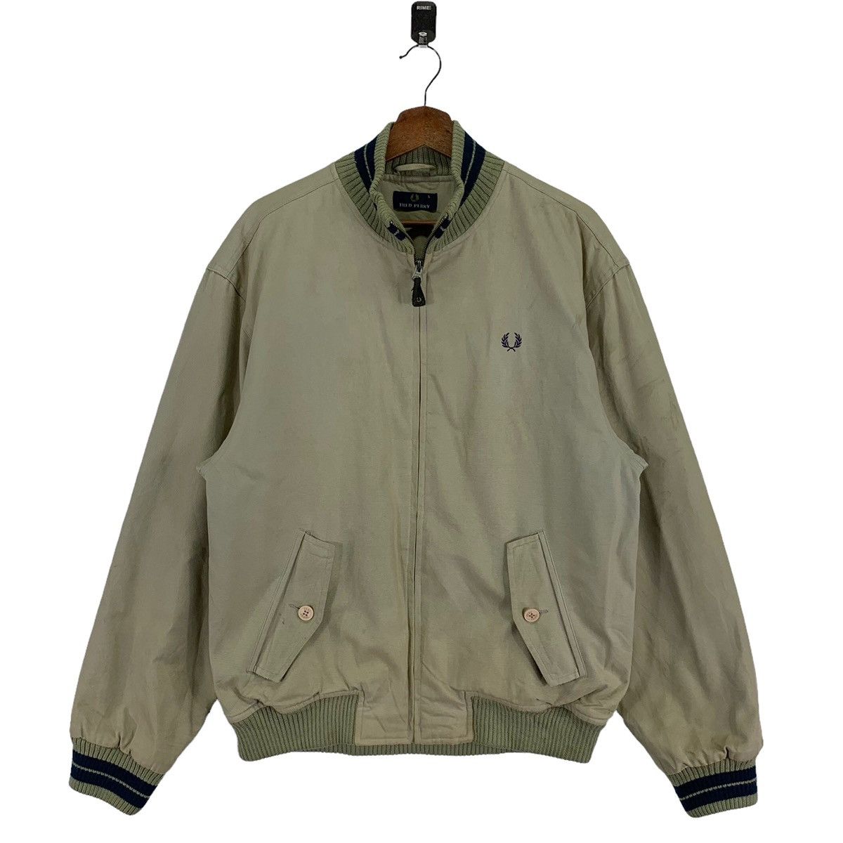 CASUAL SPORTSWEAR BRAND FRED PERRY BOMBER JACKET - 1