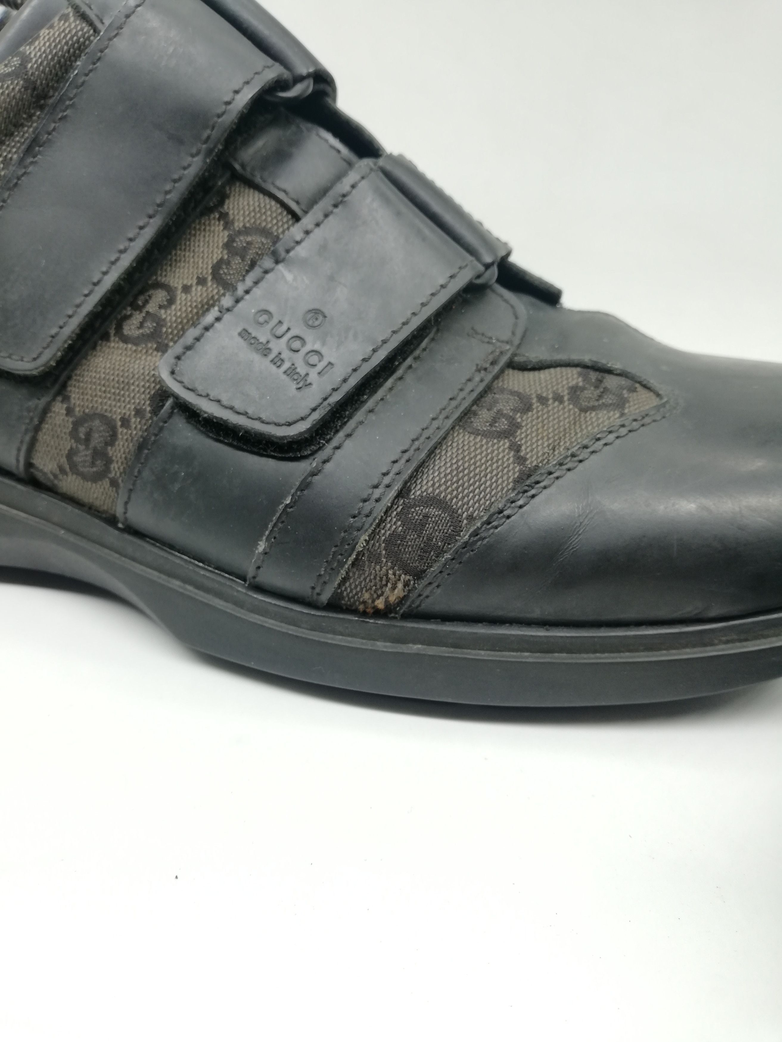 GG Black Velcro Strap Shoes - 11
