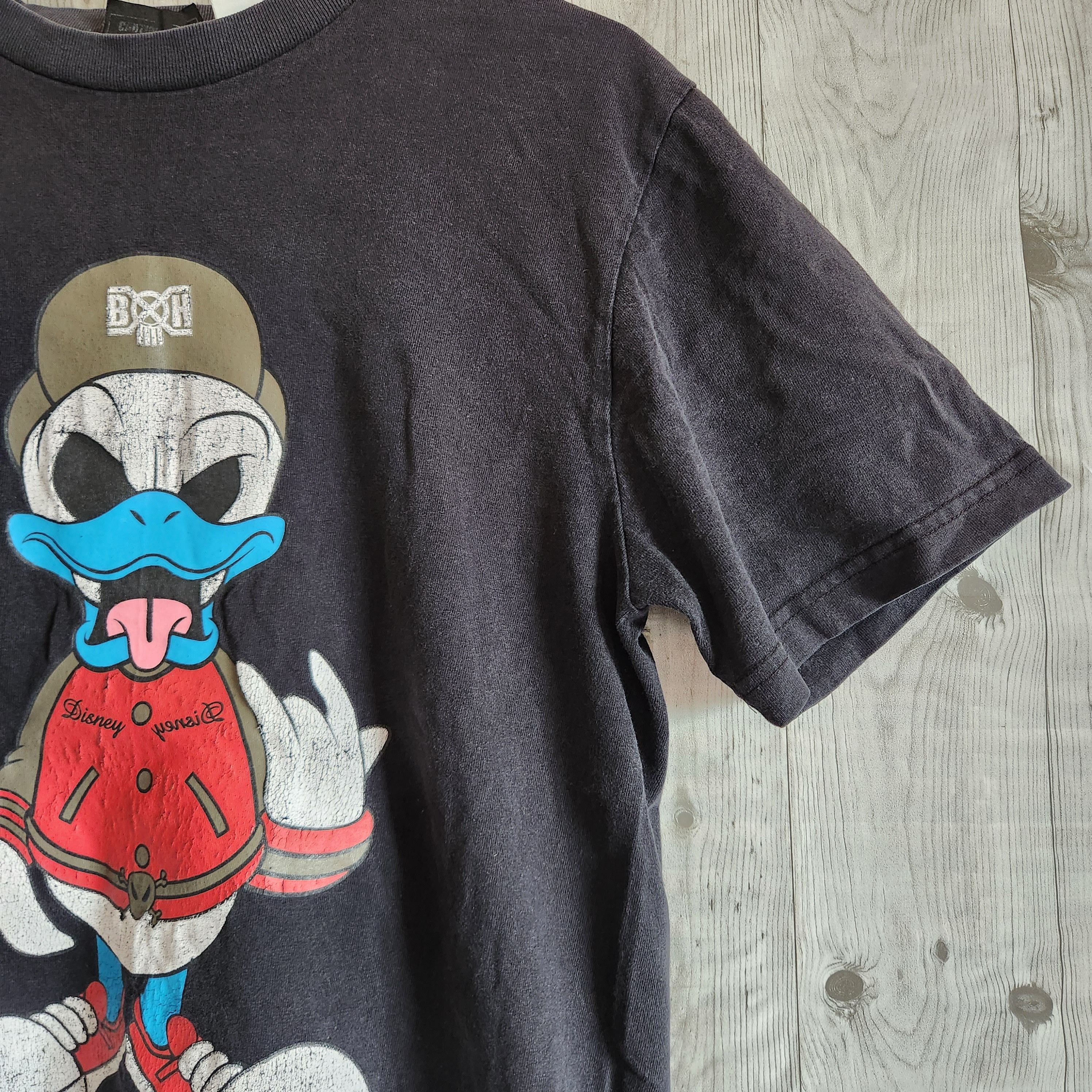 Vintage Y2K Bounty Hunter X Disney Donald Duck TShirt - 8