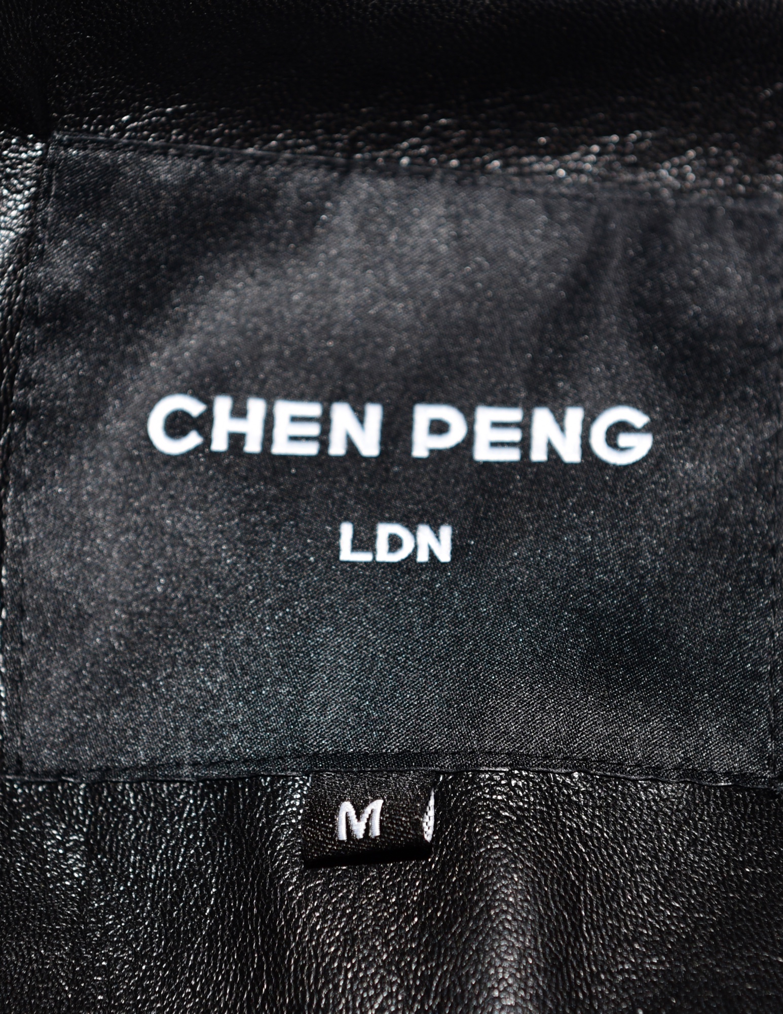 Chen Peng FW 22 Graffiti Fur Coat - 3