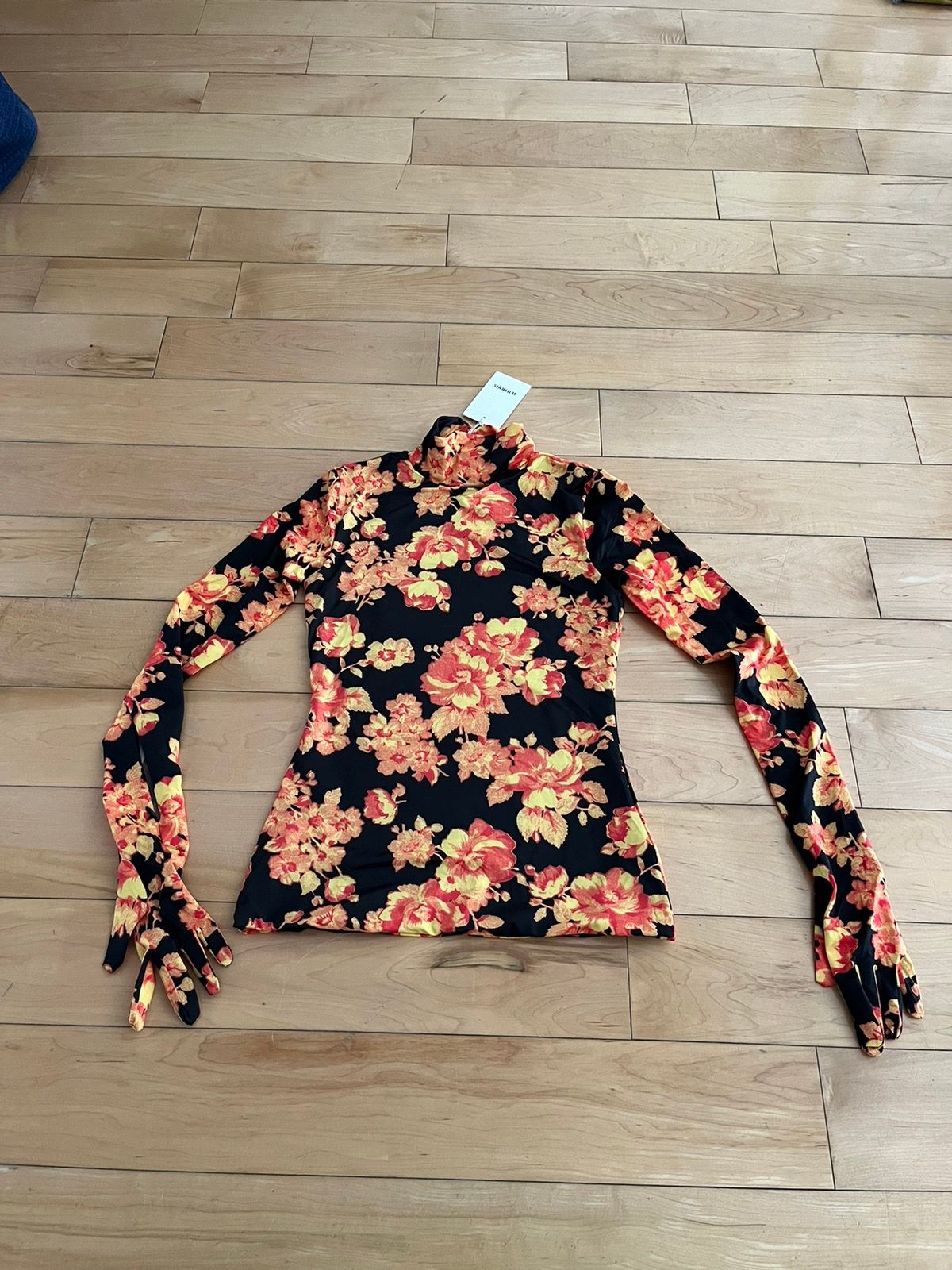 NWT - Vetements Acid Flower Long Sleeve with Gloves - 1