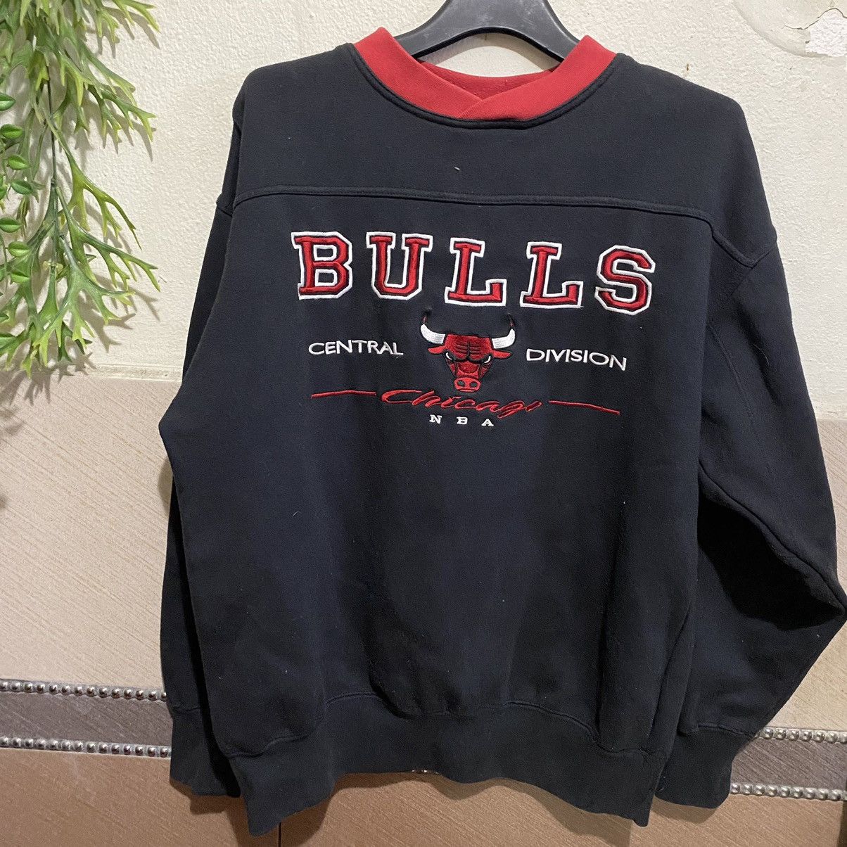 Vintage - CHICAGO BULLS CENTRAL DIVISION - 1