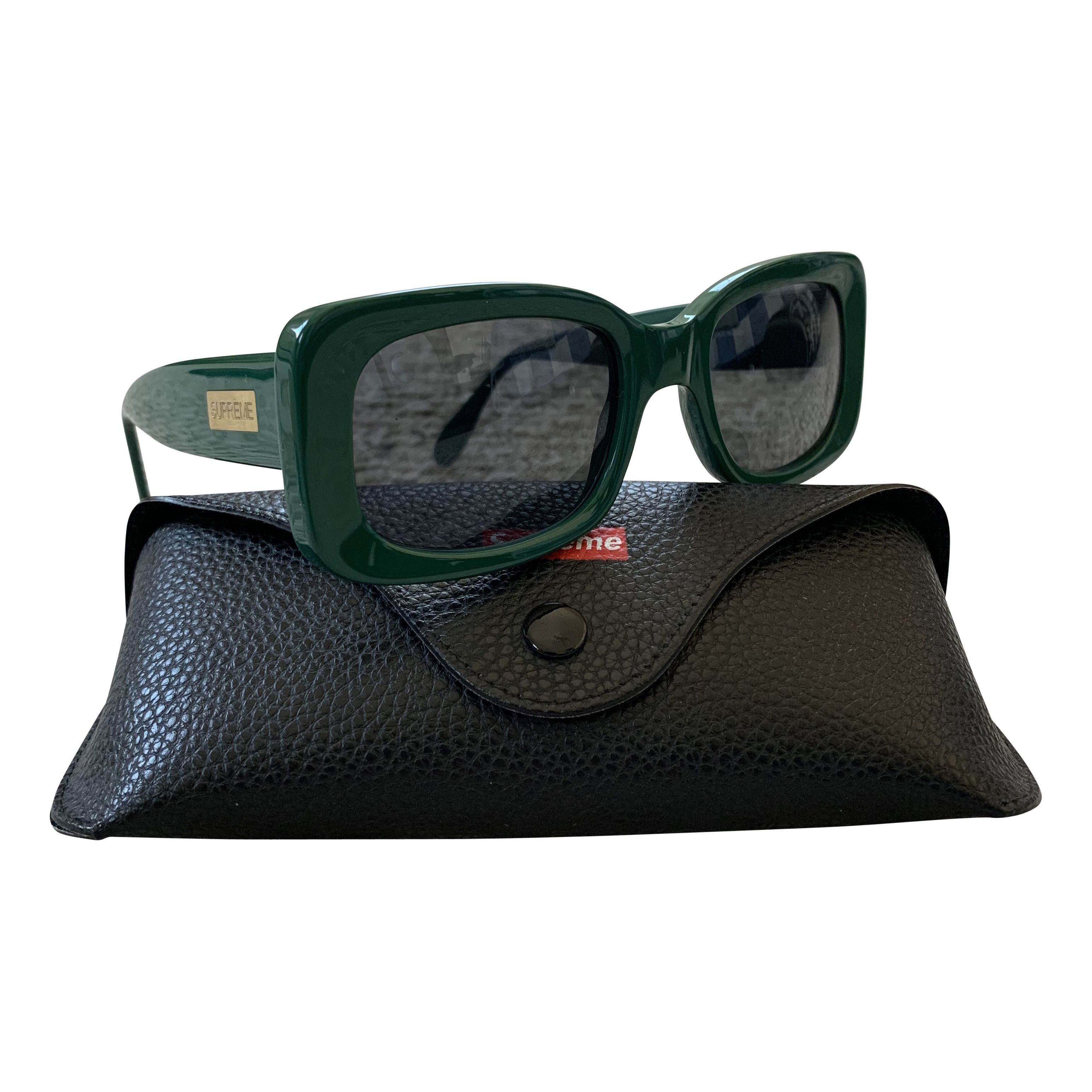 S/S 2016 Supreme Moda Sunglasses w/case - 1