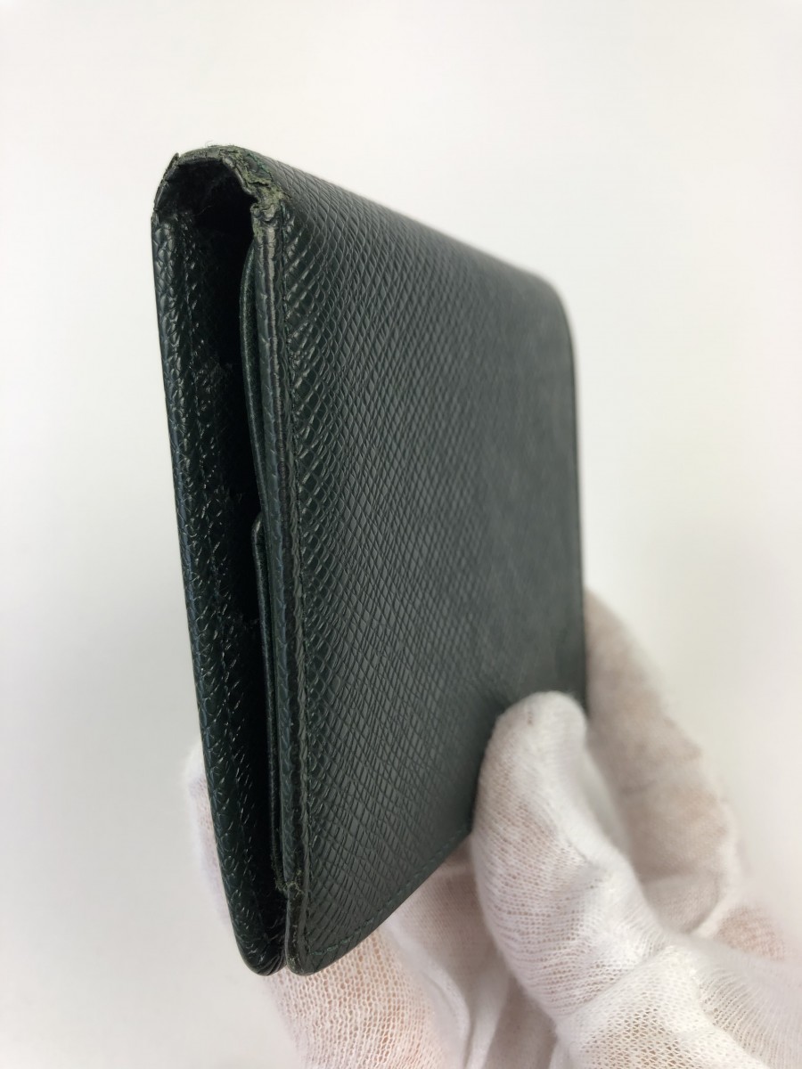 Louis Vuitton green taiga card holder - 9