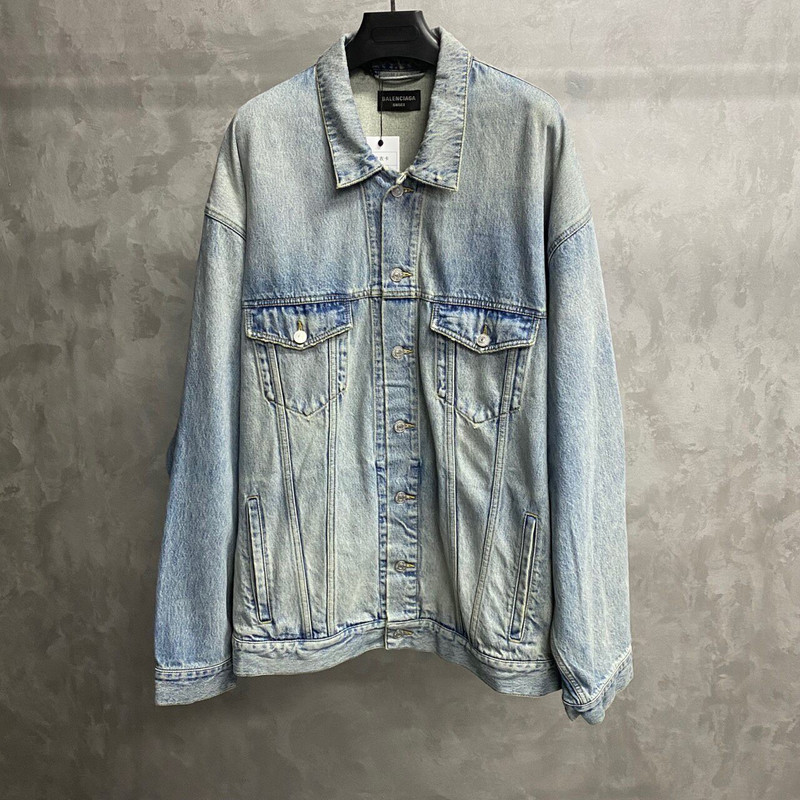 Balenciaga 2023 Blue Paint-Splatter Print Logo Denim Jacket - 1