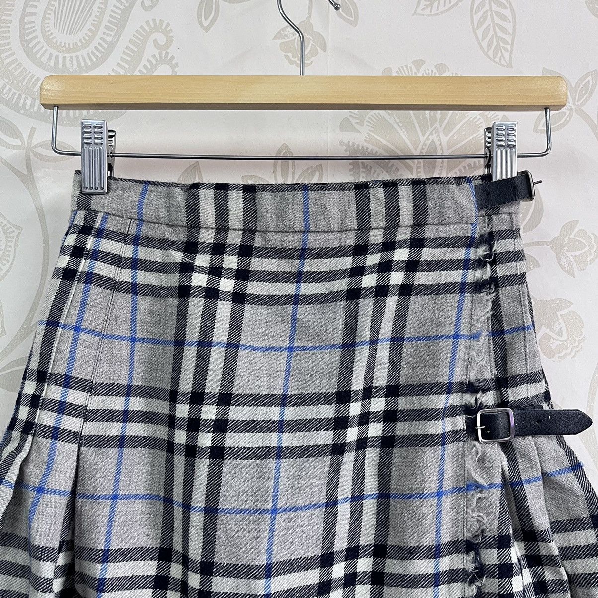 Vintage - Burberry London Novacheck Mini Skirt Made In Scotland - 15