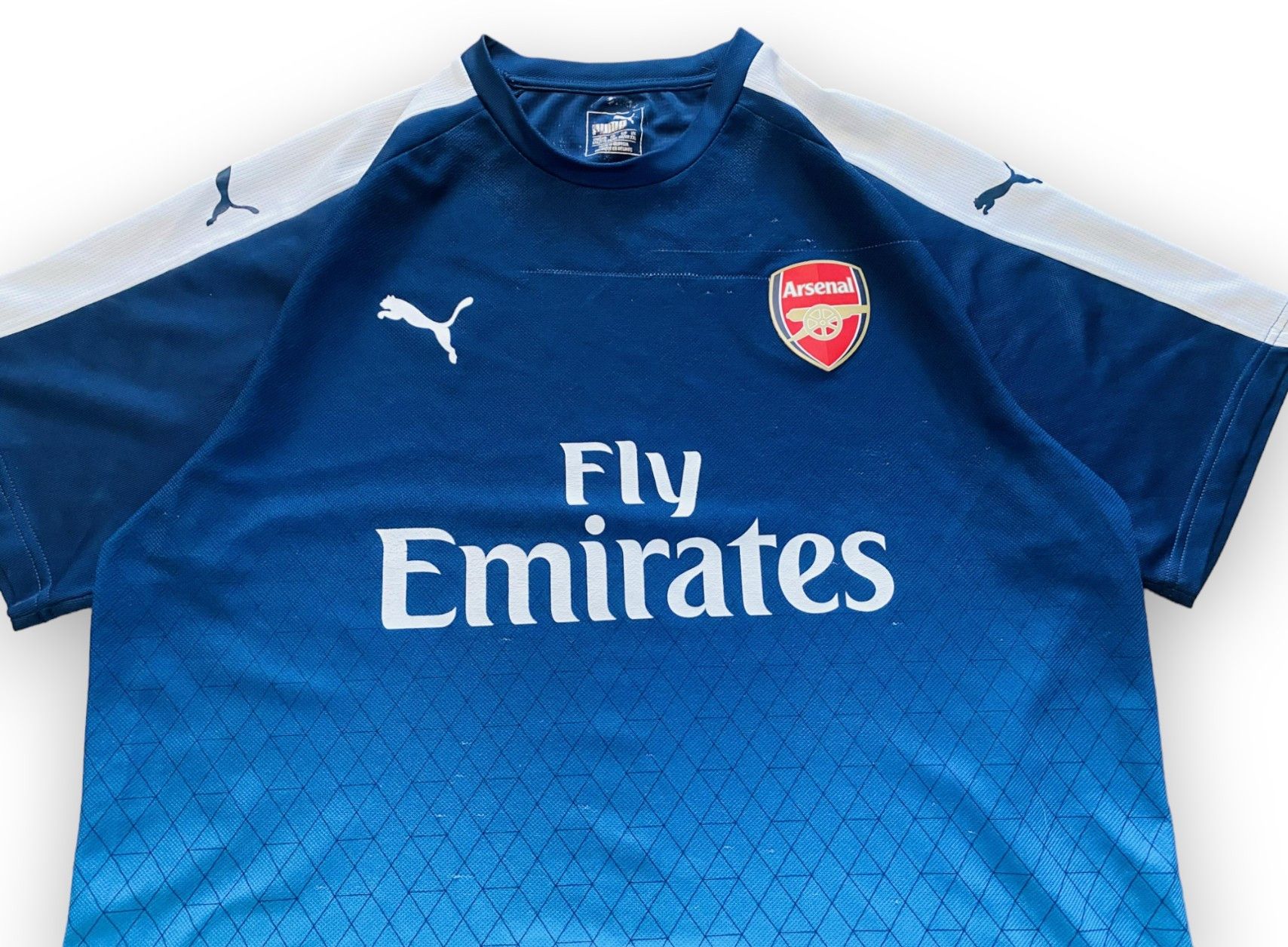 Vintage - Arsenal Puma Jersey Fly Emirates Soccer Football 2015/16/17 - 2