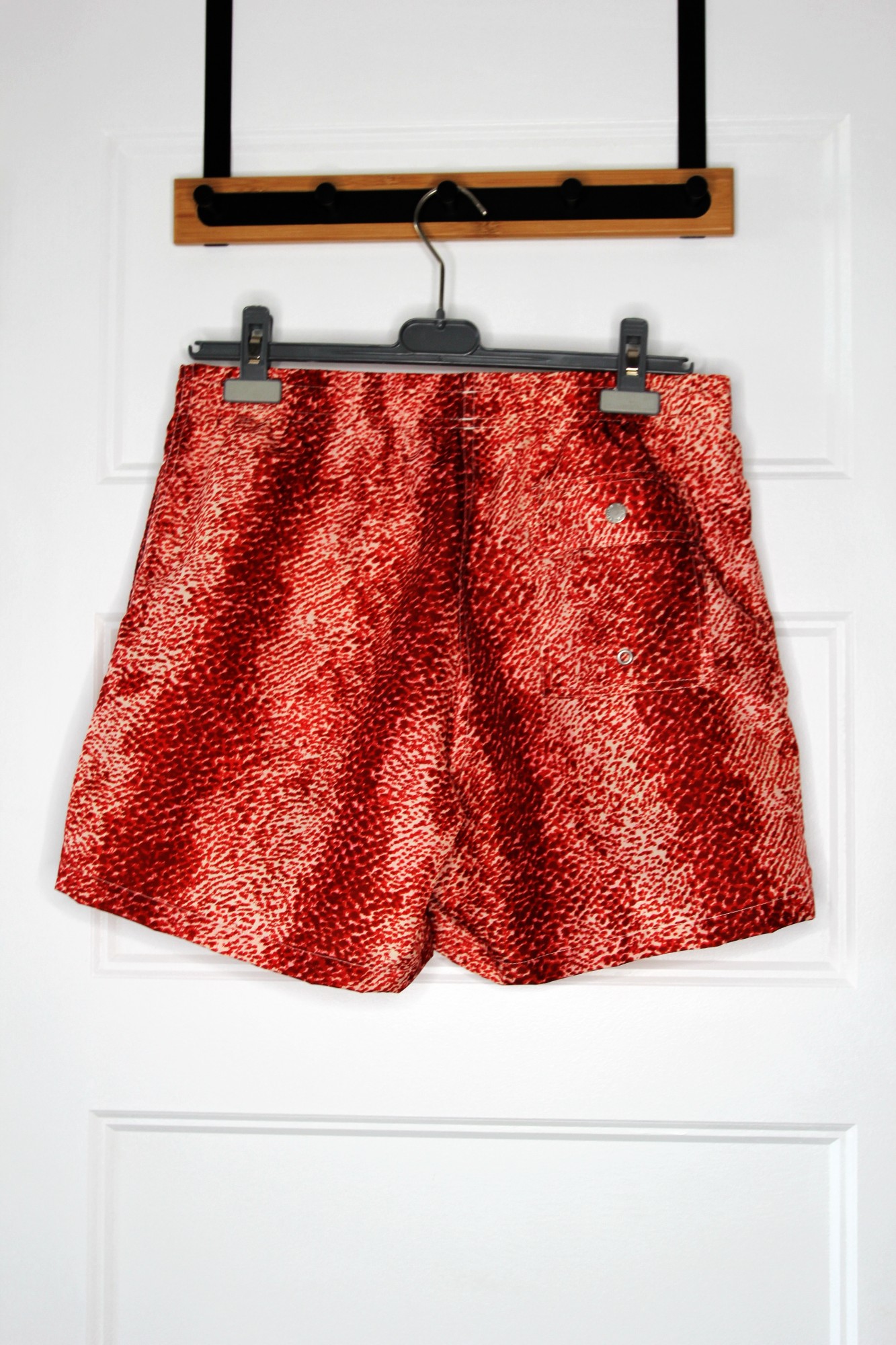 BNWT SS23 BATHER RED PAINTED MOSS SWIM SHORTS M - 3