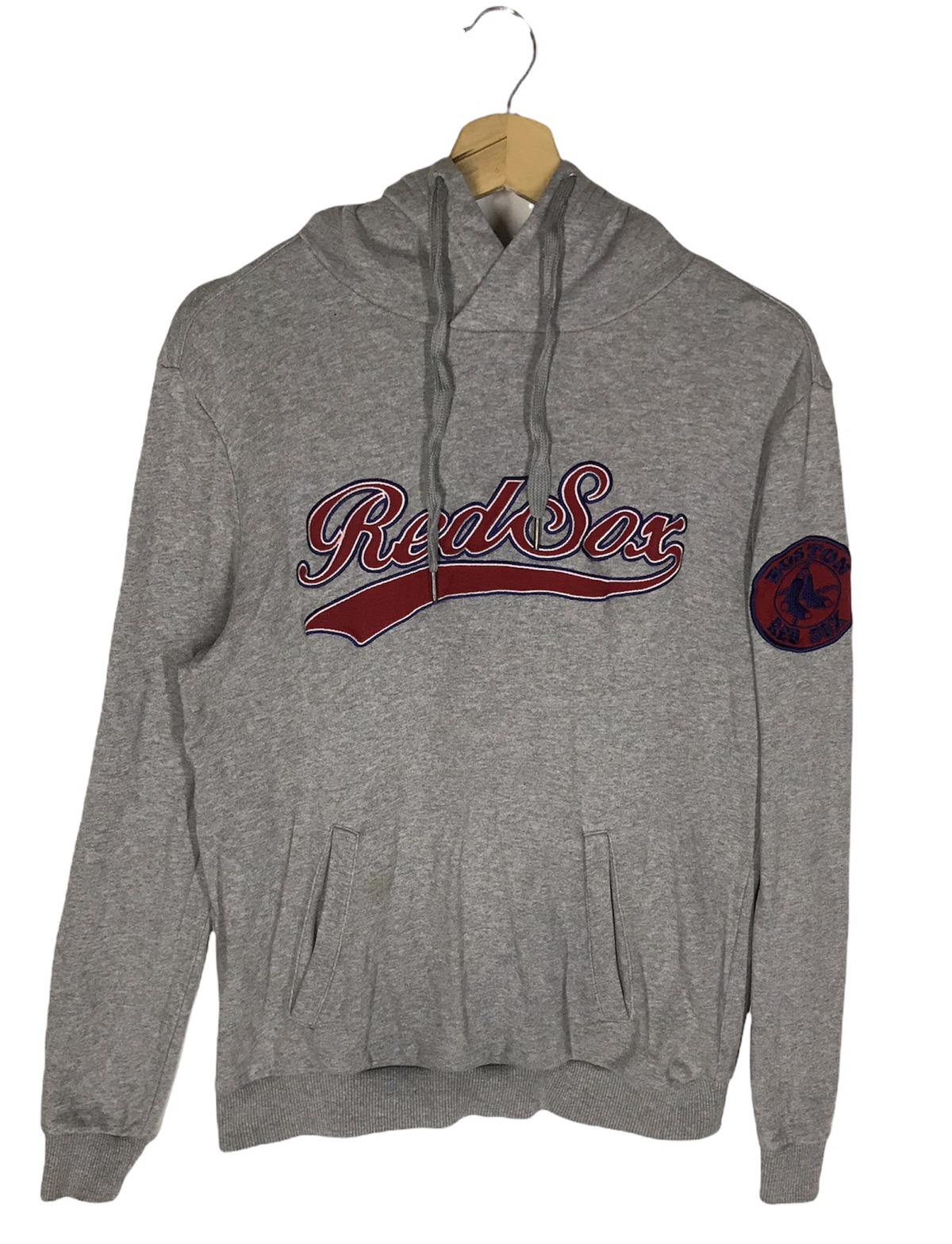 Major League Baseball Boston Red Sox retro logo T-shirt, hoodie