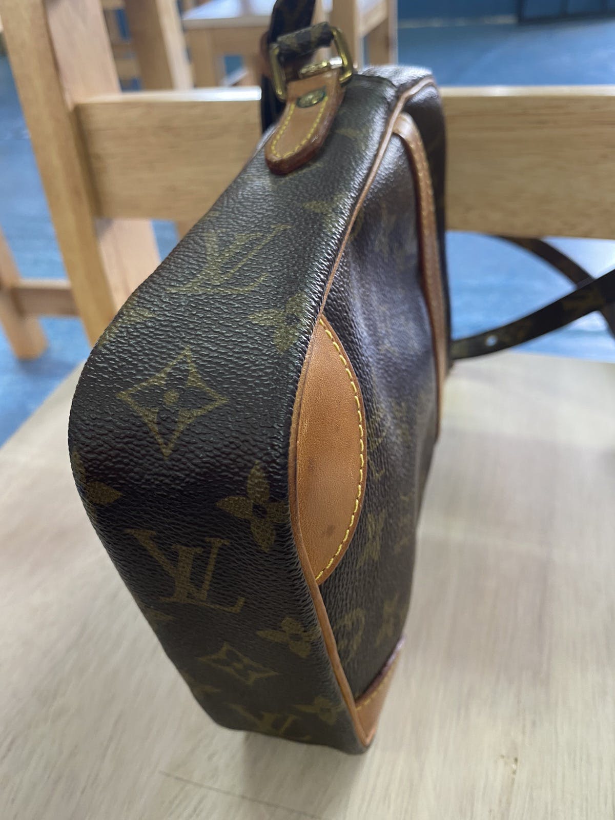 Auth Louis Vuitton Monogram Mini Poche Danube Shoulder Cross Bag M45268 LV  0101G