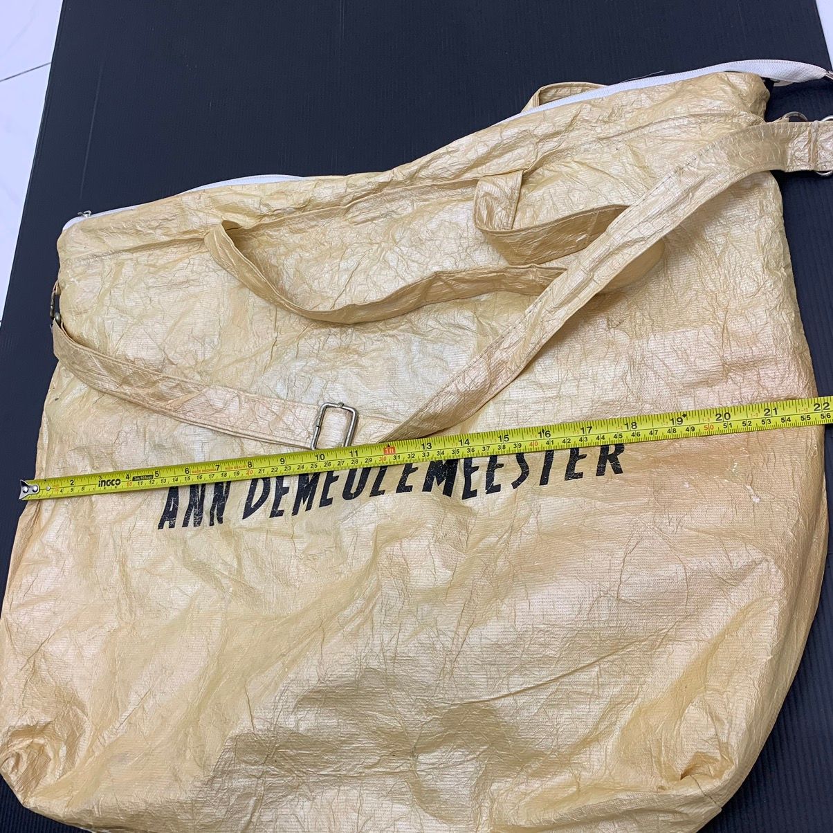 Wrinkle damage Ann Demeulemeester Messenger Bag - 8