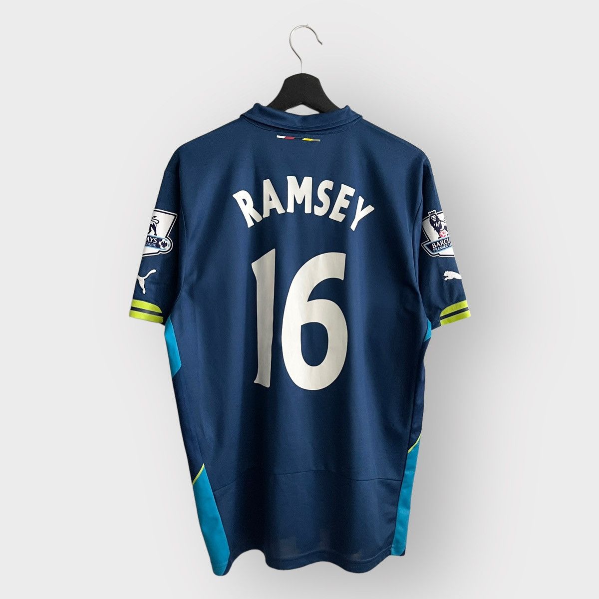 Vintage 2014-15 Arsenal Third Jersey #16 Ramsey (L) - 1