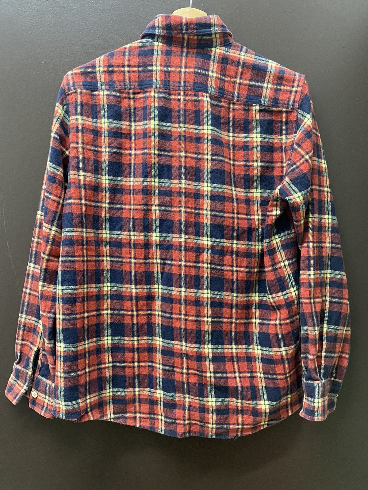 Plaid Flannel Button Up Shirt - 7