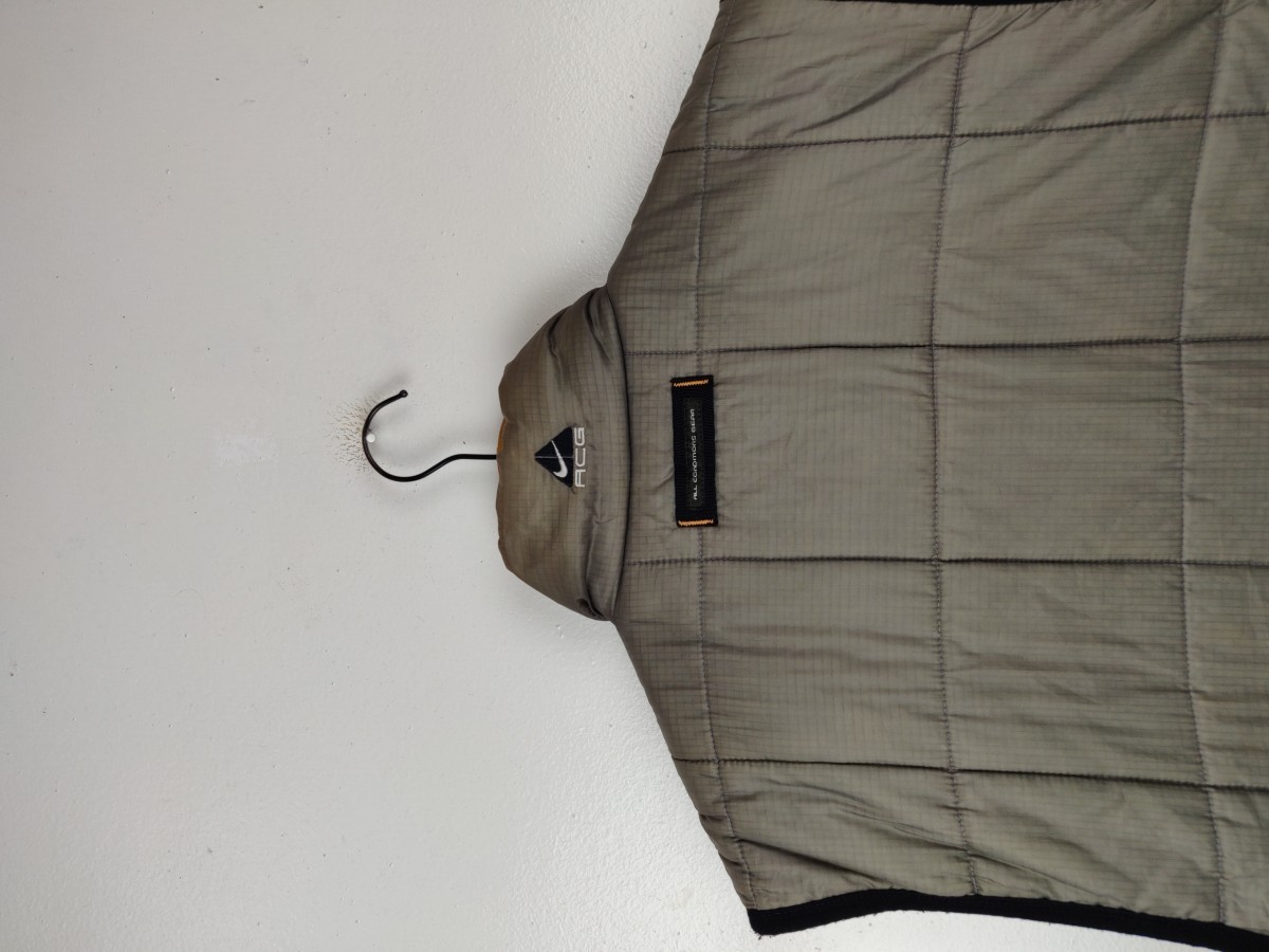 ACG Discoloration Quilted Vest Down Jacket - 10