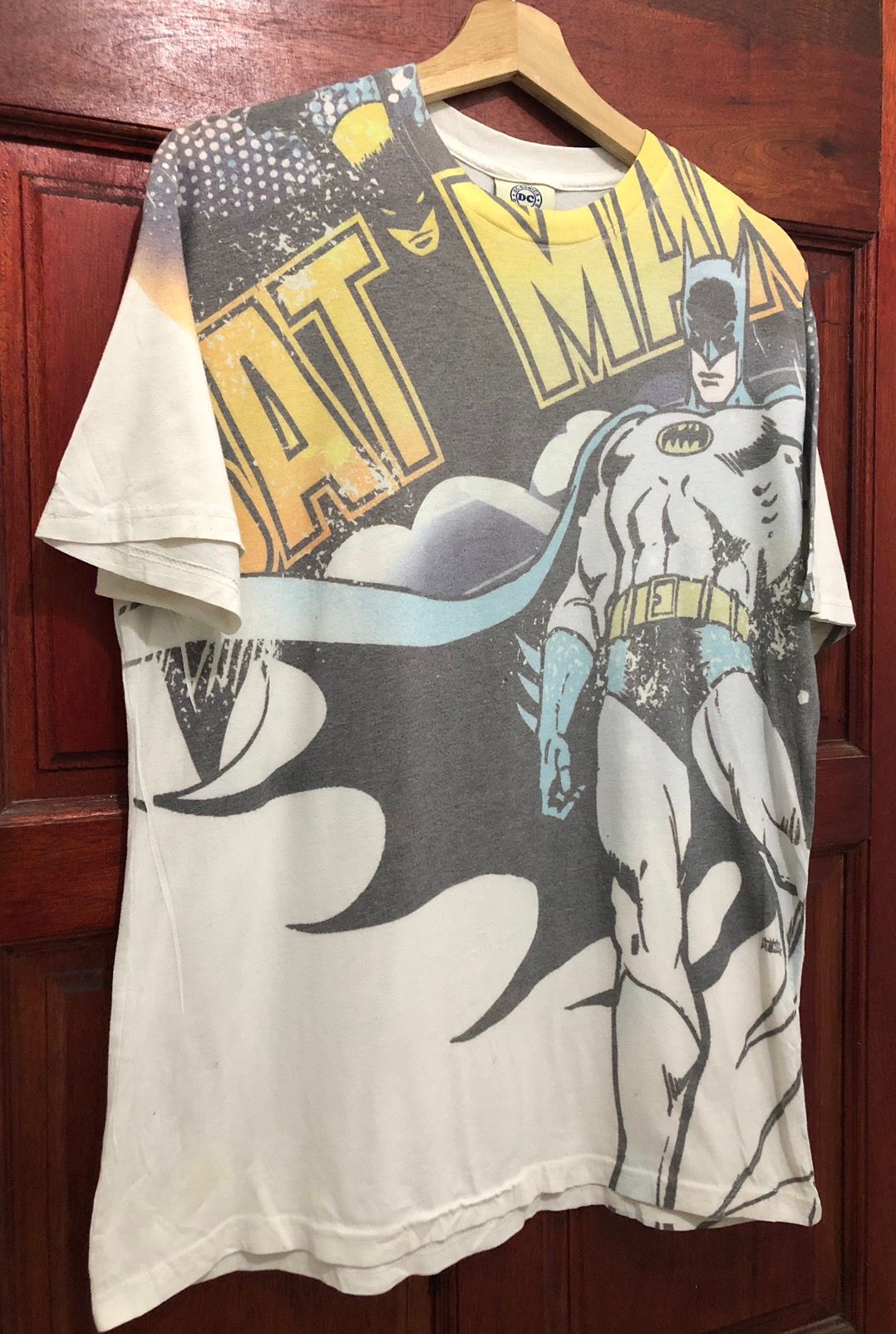 Movie - Vintage Batman DC Comics Over Print Tshirt - 2