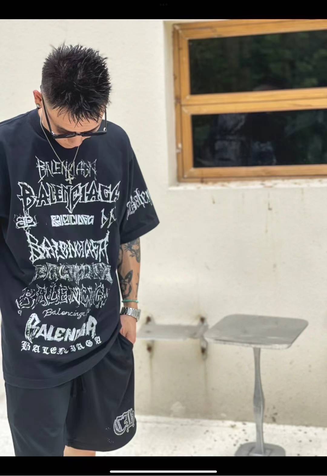 BALENCIAGA Balenciaga Year of the Dragon Limited Edition Graffiti