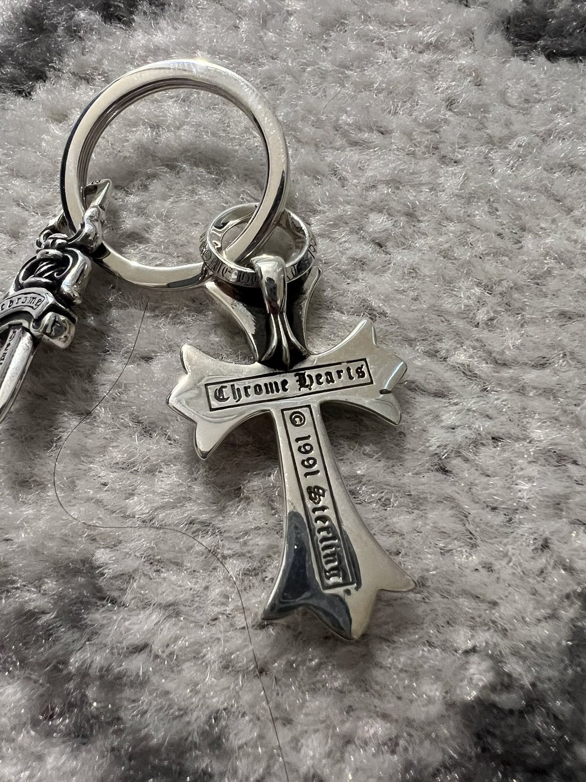 Cross dagger keychain key ring - 4