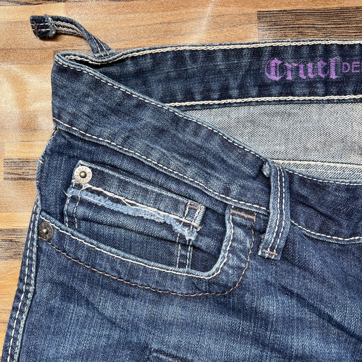 Vintage - Cruel Denim Blake Rocky Mountain Jeans Distressed - 10