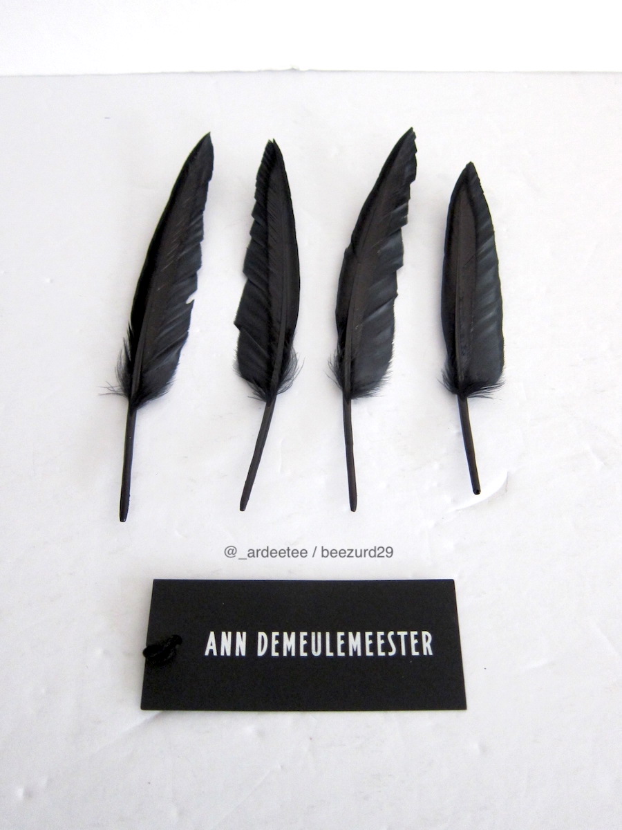 AUTHENTIC BLACK REPLACEMENT FEATHER - 1
