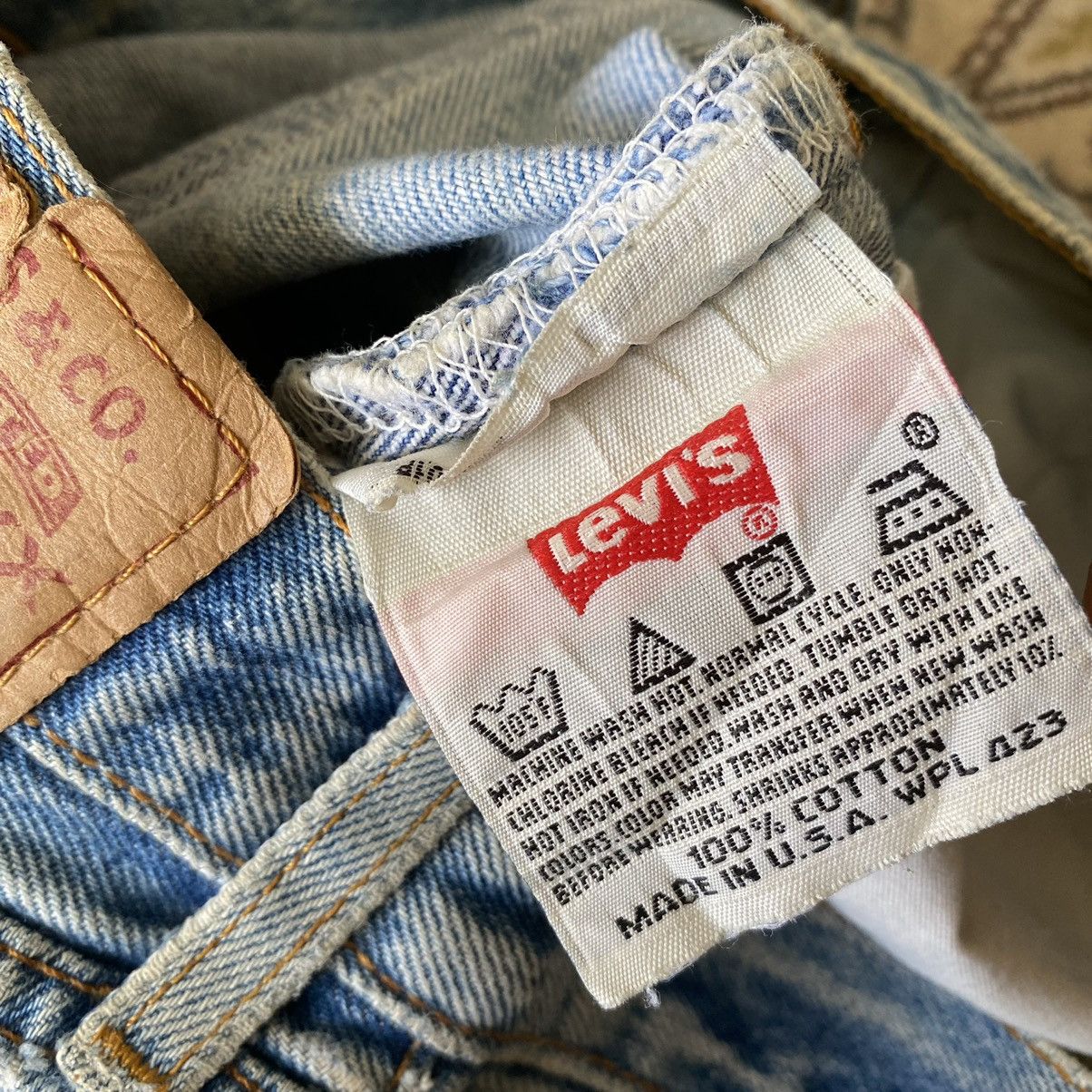 Vintage Levis 501xx Denim Thrashed Jeans 28x30 Made USA - 21