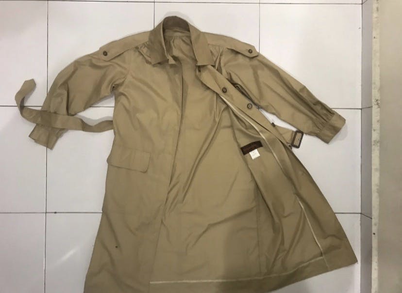 🔥Vintage🔥 YSL Trench Coat - 10