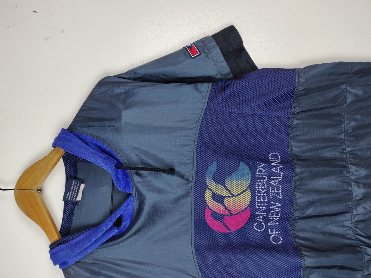 Canterbury Of New Zealand - 90s Canterbury Short Sleeve Windbreaker Hoodie - 5