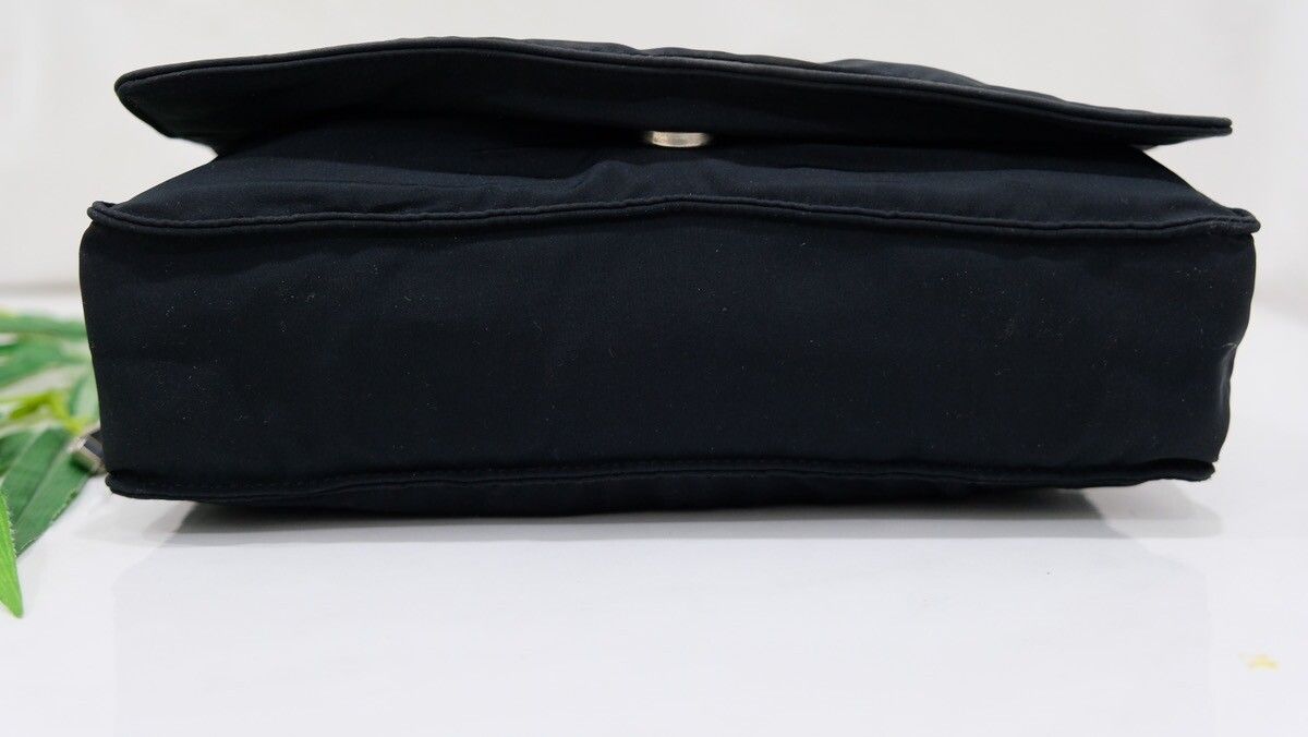 Vintage Bottega veneta Black Nylon Shoulder bag Chain sling - 7
