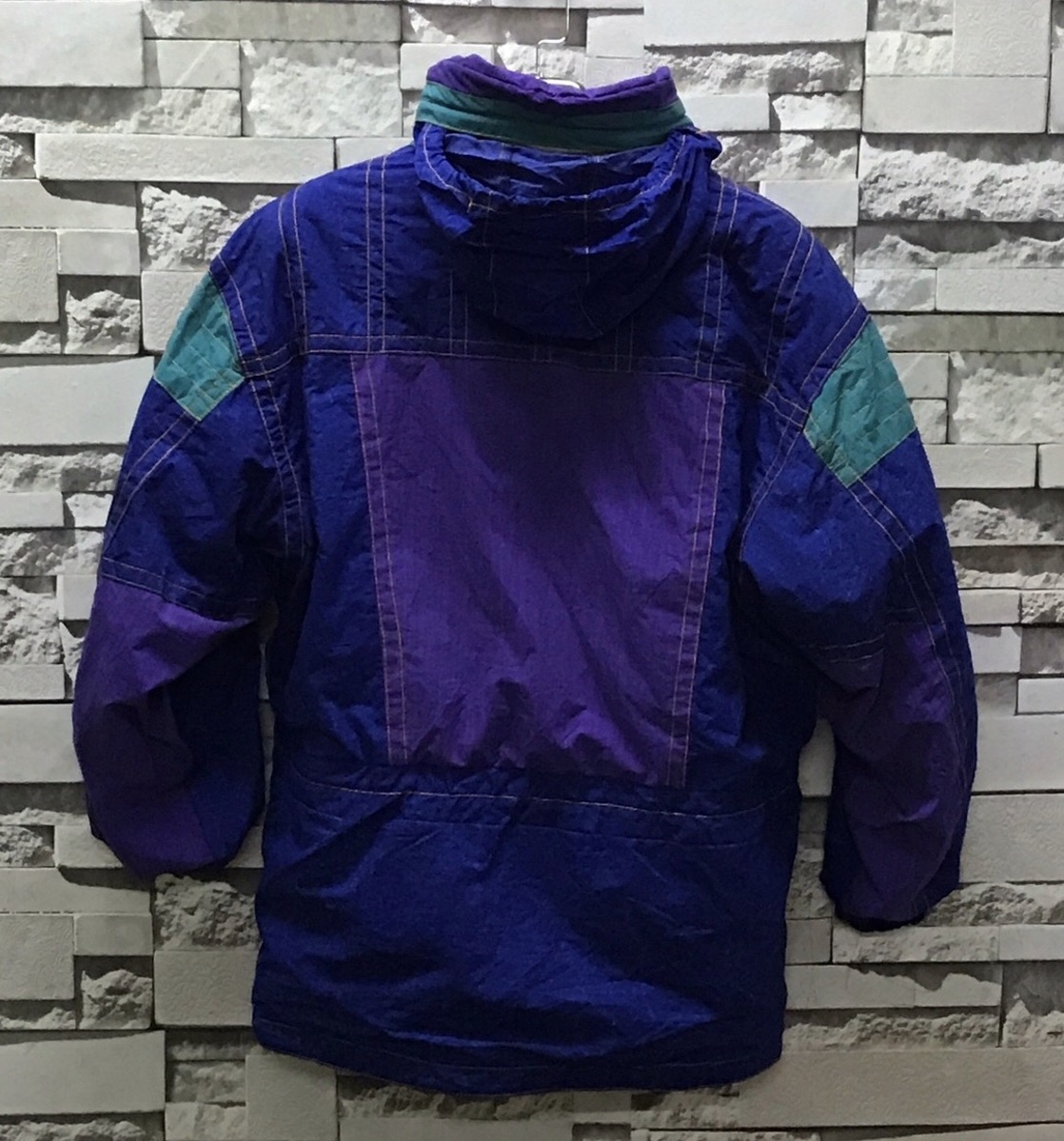 Vintage Sasquatch Multicolor Hooded Ski Jacket - 2