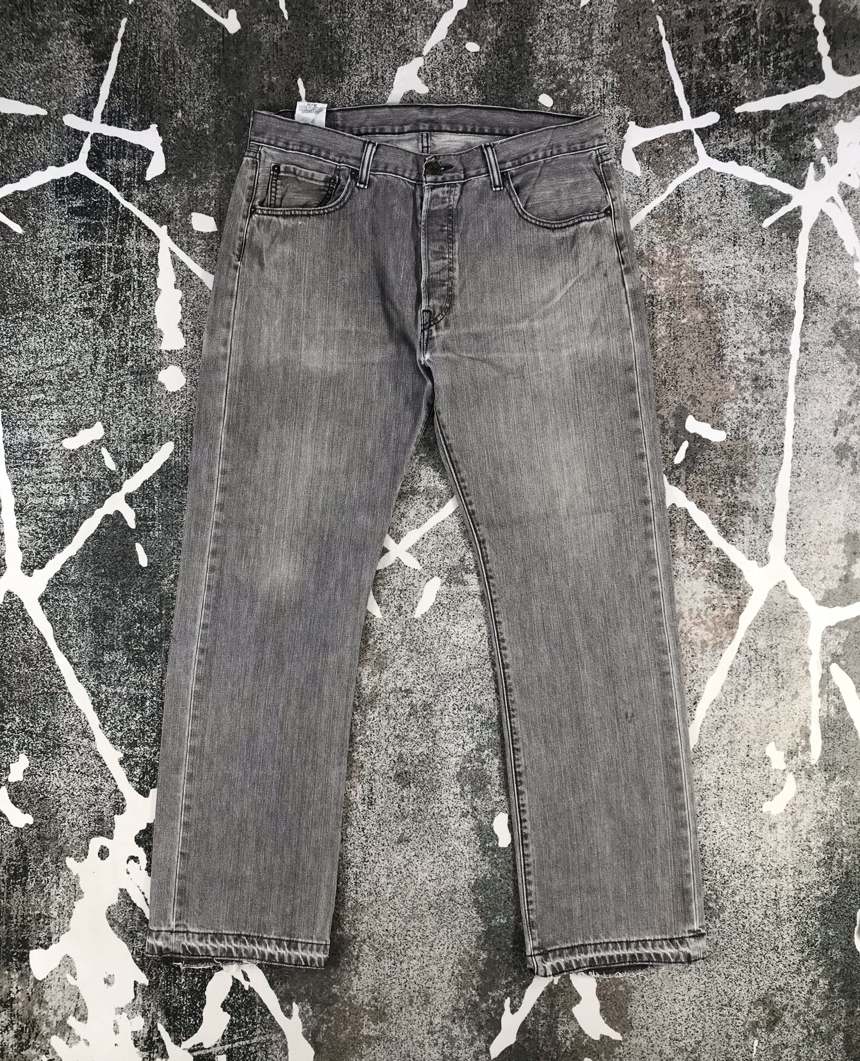 Vintage - Vintage Levi's 501 Jeans Faded Gray Denim KJ794 - 1