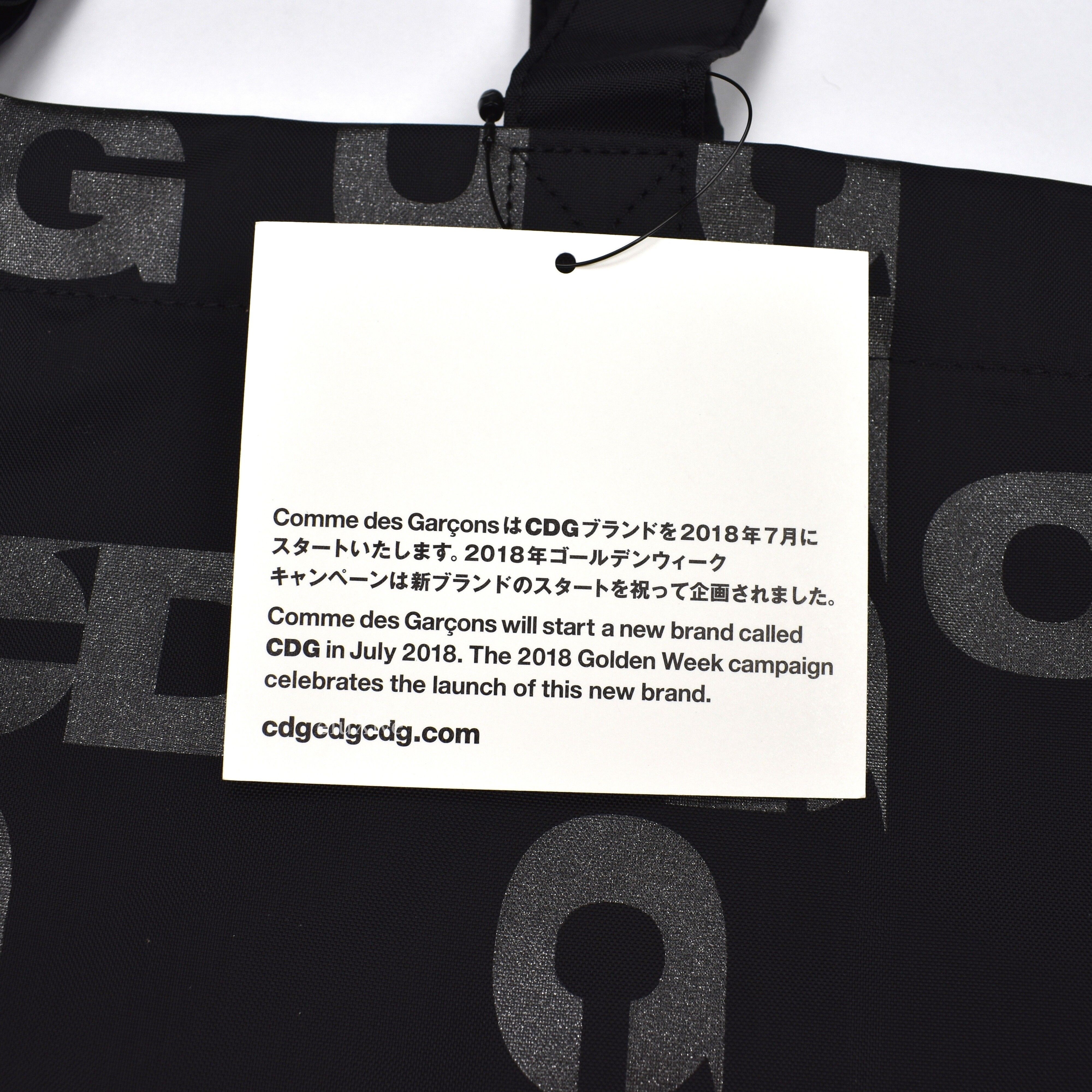 CDG Breaking News Metallic Logo Tote Bag Black - 6