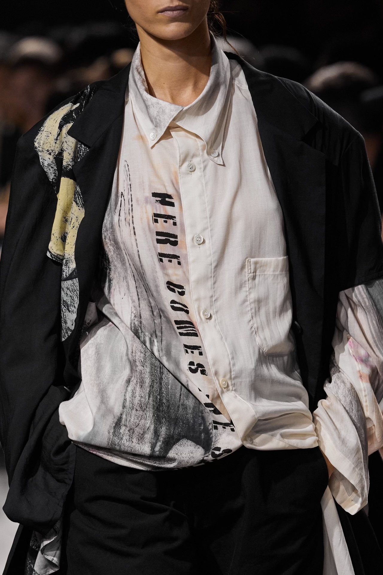 Yohji Yamamoto 25ss deformation collar graffiti shirt - 4