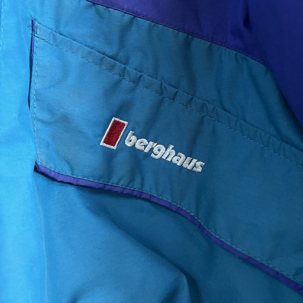 Vintage Berghaus Goretex Water Resistant Sweater Jacket - 11